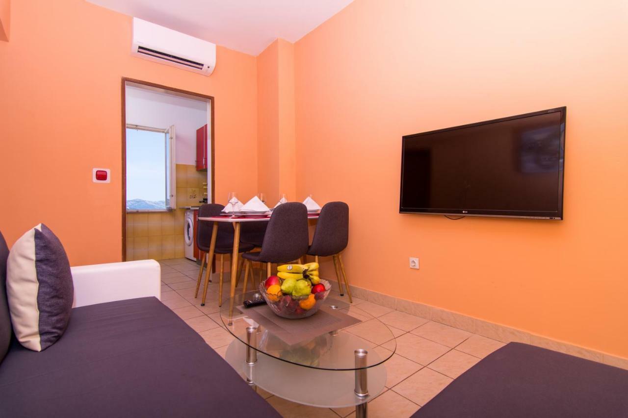 Roma Appartement *