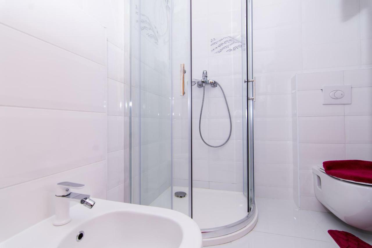 Roma Apartment